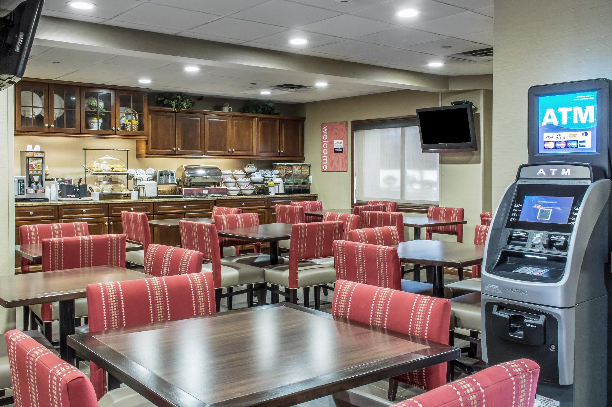 Comfort Inn Medford-Long Island Exterior photo
