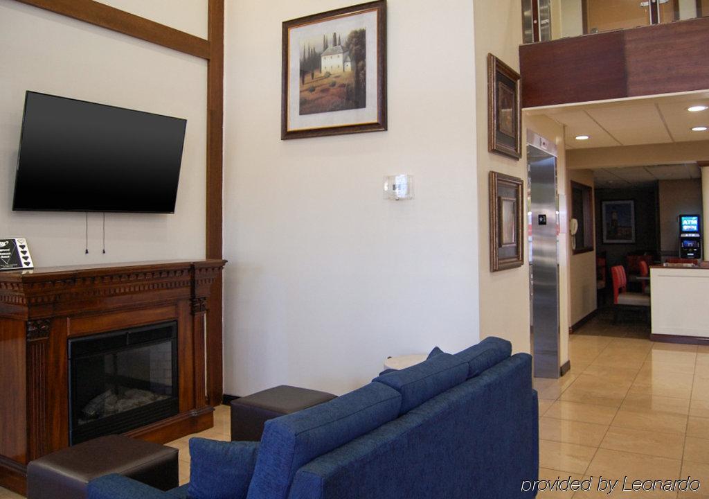 Comfort Inn Medford-Long Island Exterior photo