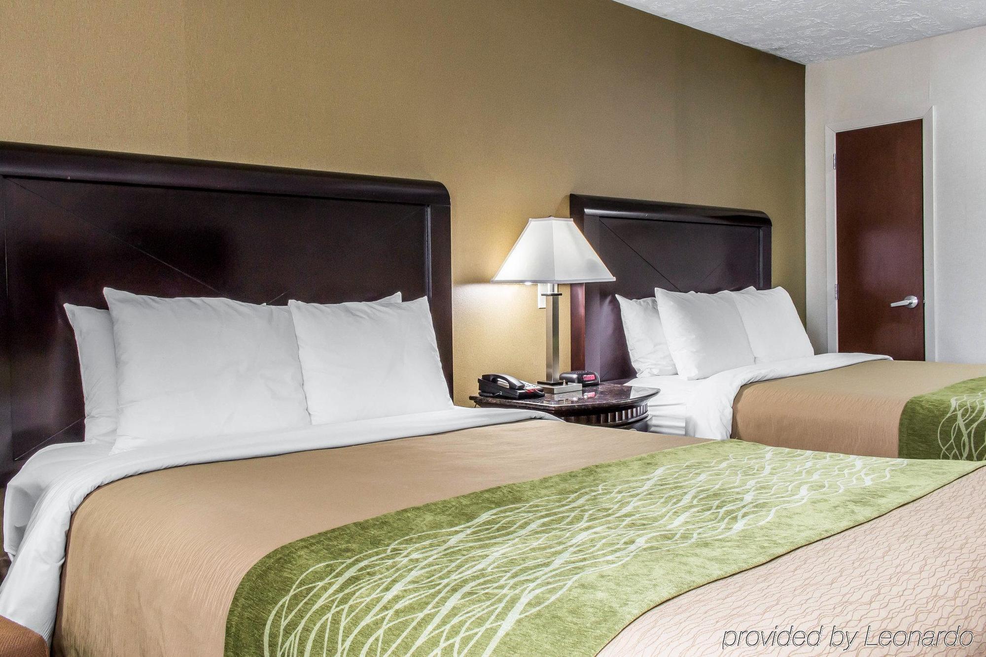 Comfort Inn Medford-Long Island Exterior photo