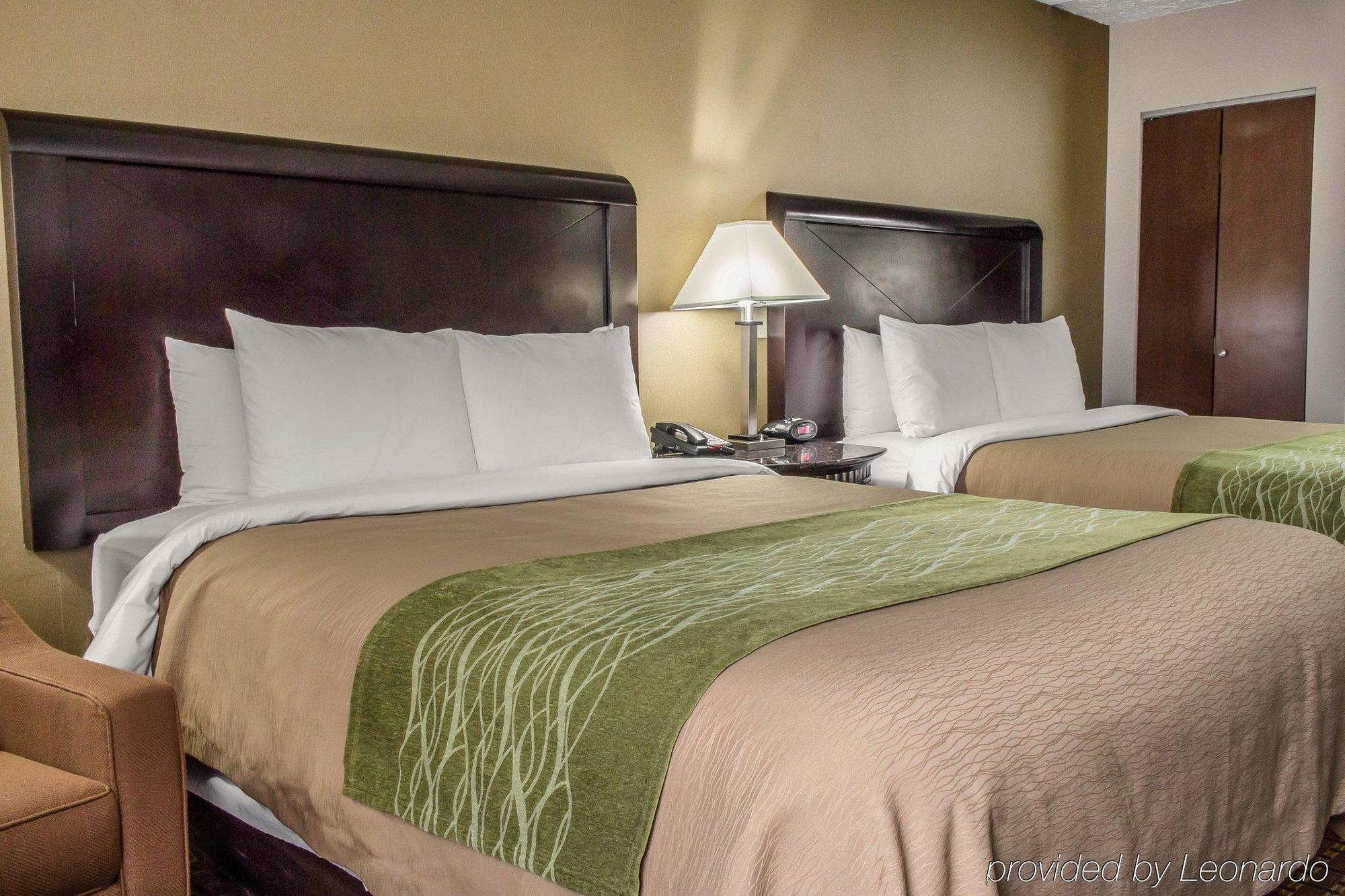 Comfort Inn Medford-Long Island Exterior photo