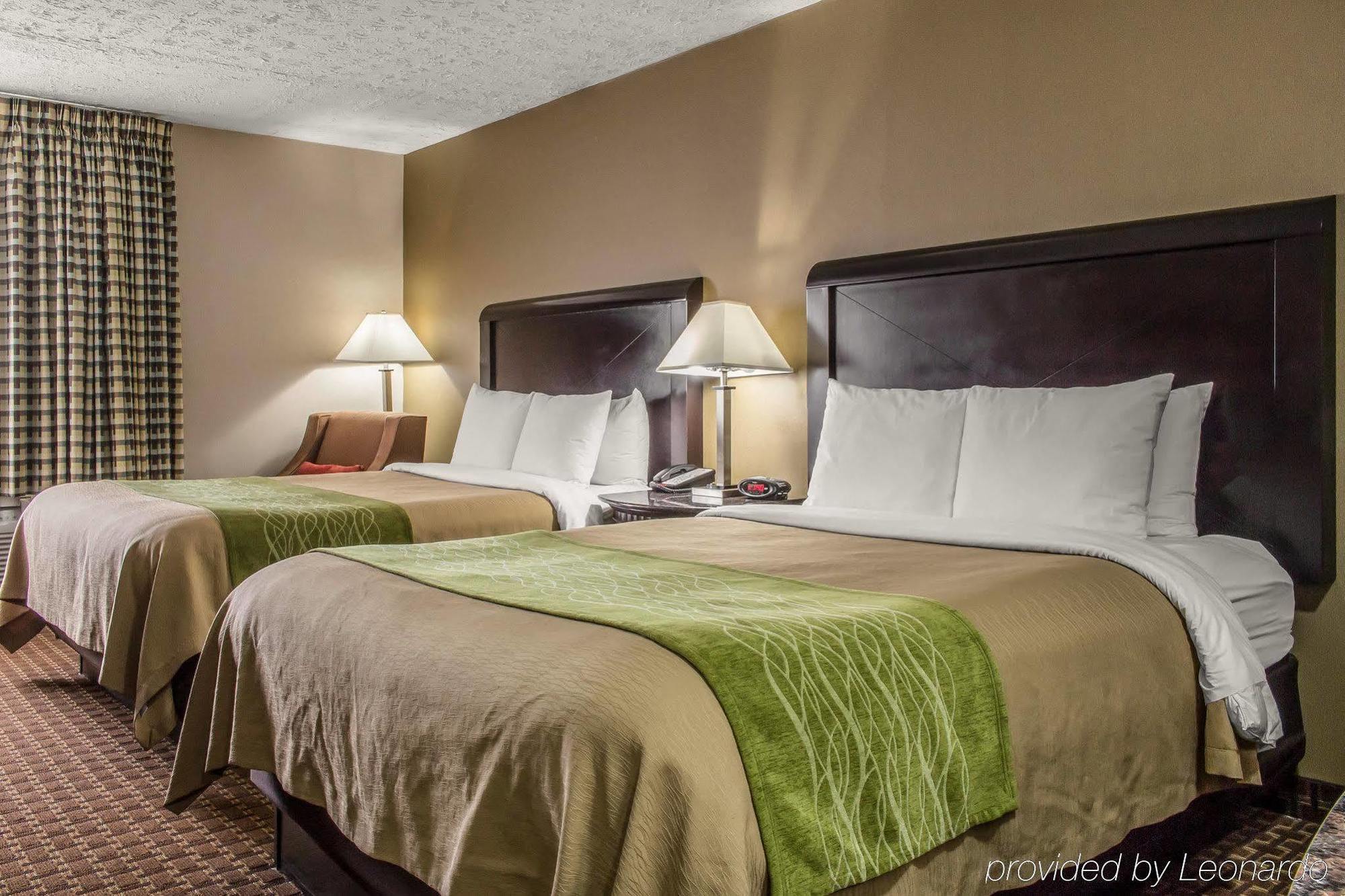 Comfort Inn Medford-Long Island Exterior photo